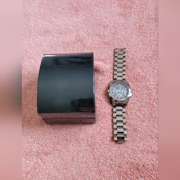 Studio time watch - Picture 3 of 4